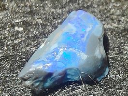 Rohopale Lightning Ridge 70ct