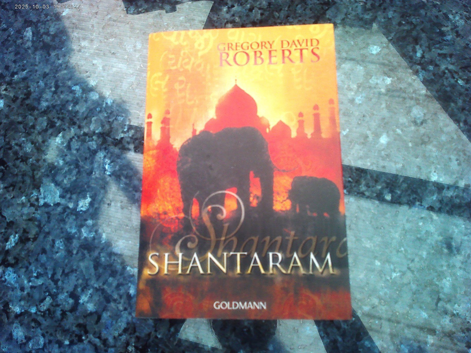 Bücher: Shantaram von Gregory David Roberts – Gebraucht aus reitnau von Sib7