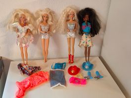 VintageBarbie-Puppen Konvolut, 4 Stück, mit Zubehör, Vintage