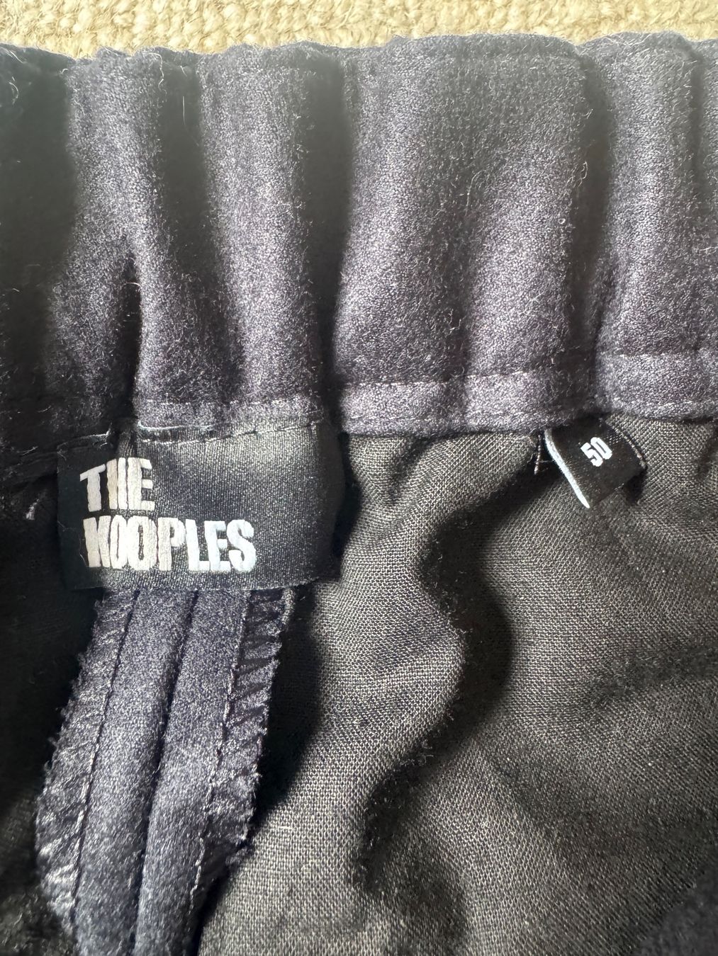 Kooples Pantaloni: Pantalon The Kooples, taille 50, comme neuf – Usato da Zürich venduto da MD8585 2