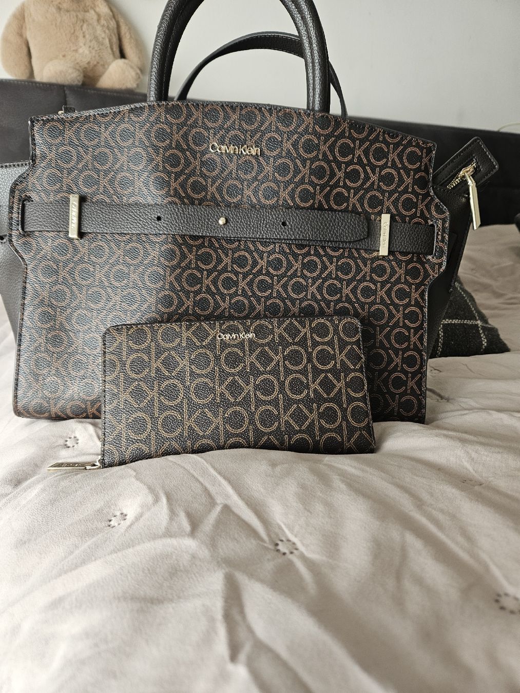 Calvin Klein Taschen für Damen: sac à main +porte-monnaies – Neu (gemäss Beschreibung) aus Savigny von vei_8t66