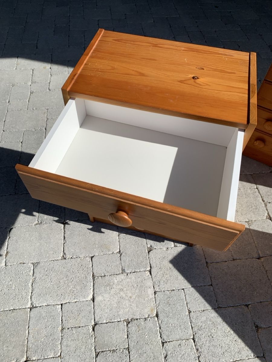 Commodes: Schubladenmöbel aus Holz – D'occasion à Goldach par sim_6w5n 1
