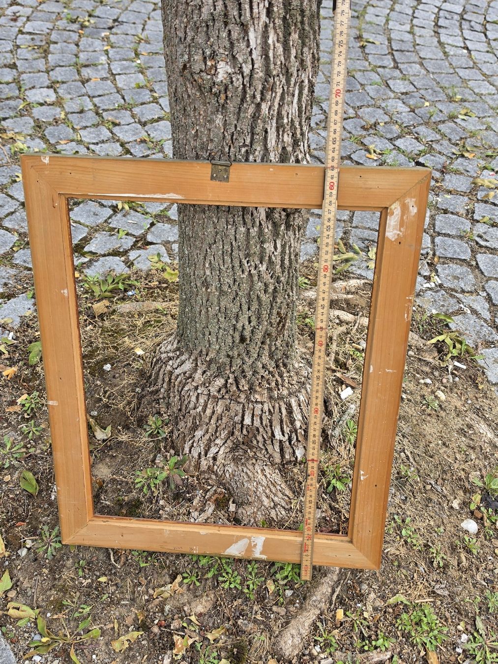 Cadres de tableaux: Bilderrahmen Gold  Holz neuwertig.  – D'occasion à Mettlen par elios0888 6
