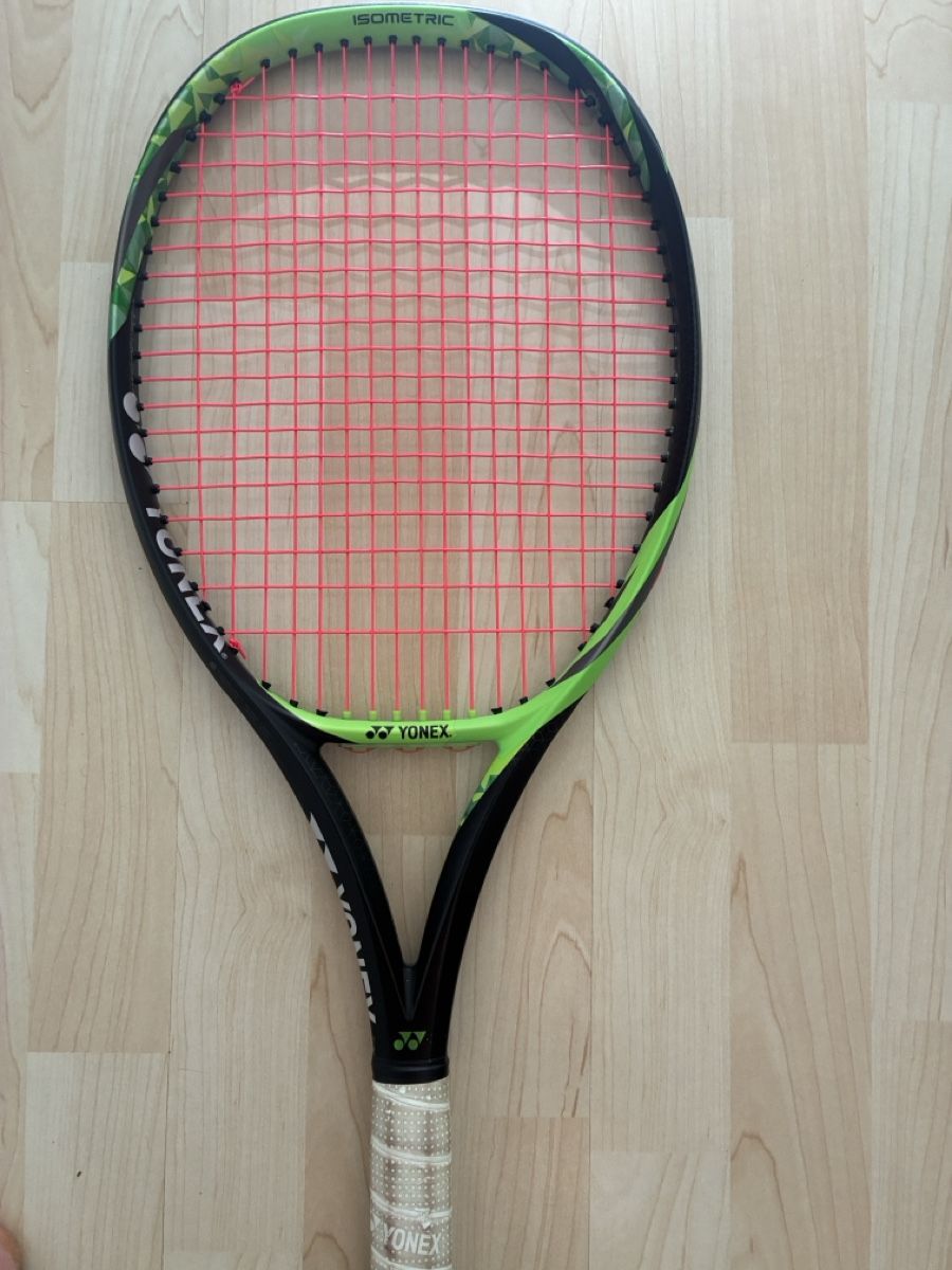 Yonex Raquettes: Yonex Ezone 100 – D'occasion à Buchs AG par Cflyingfish