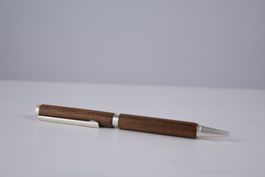 Kugelschreiber aus Nussbaum, Unikat!!
