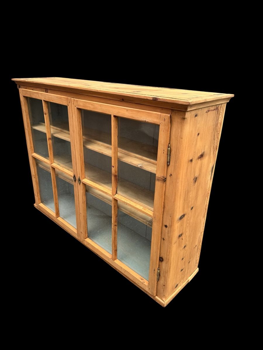 Vitrines: Antike Arvenholz Vitrine – D'occasion à Ottikon par san_w99n