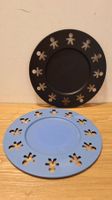 2 Designer -ALESSI -Platten  , blau  und schwarz 31cm