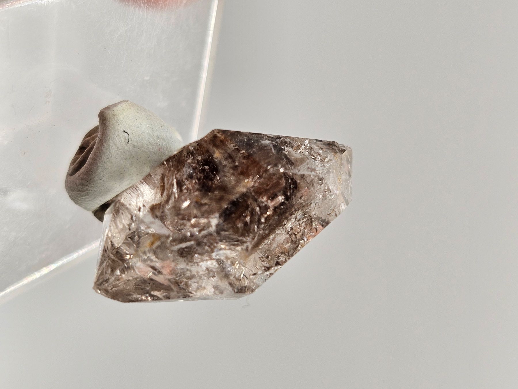 Minerali & Pietre curative: Doubly terminated Quartz with Bitumen inclusions, Ticino – Usato da Figino venduto da panshop 3