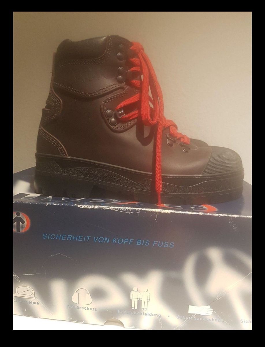 Scarpe da uomo: Sicherheitsschuhe UVEX GR. 39 – Nuovo e nell'imballaggio originale da Wallisellen venduto da Chatswood_8hwh