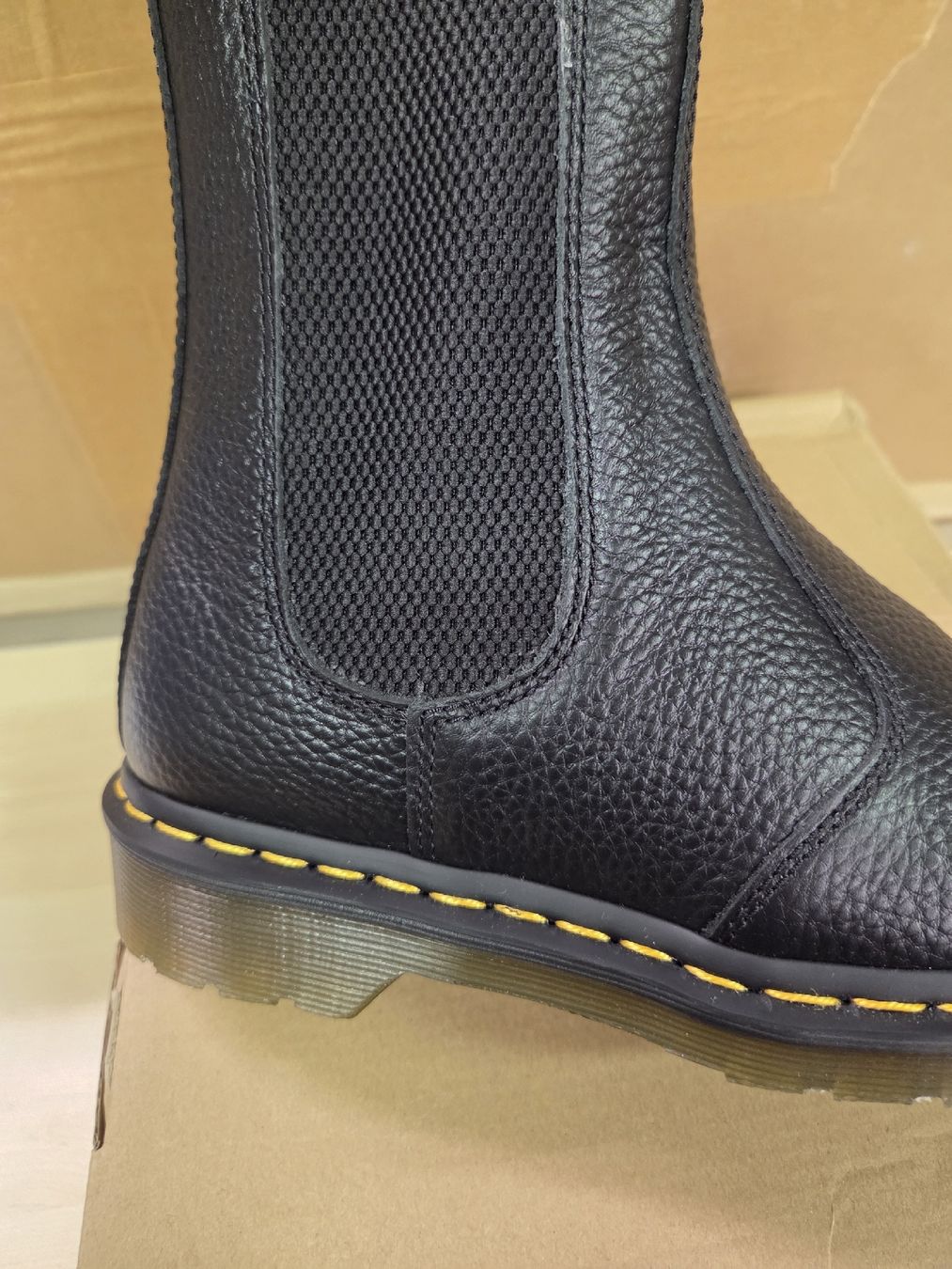 Dr. Martens Chaussures femmes: Dr. Martens 2976 HI taglia 38 – Neuf avec emballage d'origine à Maroggia par MarDoni 2