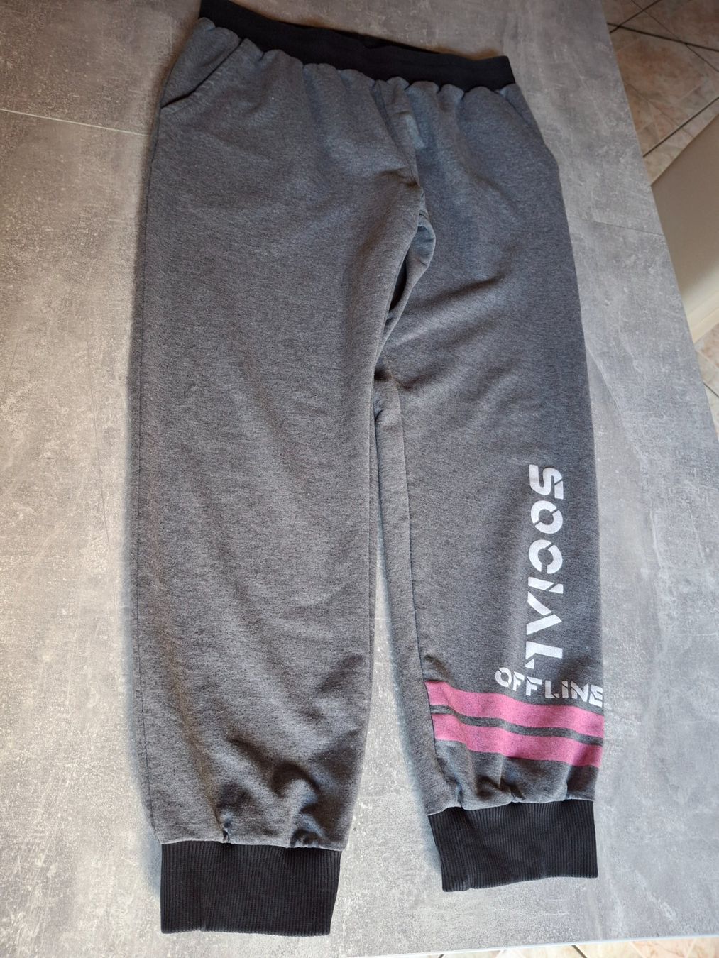 Hosen: Pantalon d intérieur - jogging taille L marque Brunex – Gebraucht aus Villiers von san_jn5w