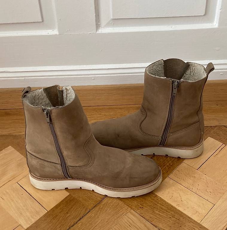 Scarpe da donna: Gefütterte Winterstiefel 40 – Usato da Zürich venduto da apfel018 2