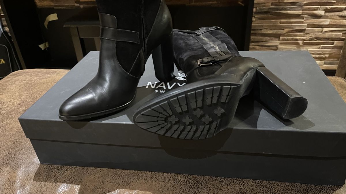 Navyboot Scarpe da donna: Navyboot Stiefel Grösse41 – Nuovo (secondo la descrizione) da Bachenbülach venduto da Jennyg 2