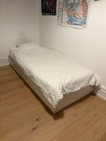 Lit enfant avec rangement y.c matelas 