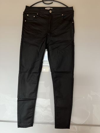 Pantalon similicuir noir - pull&bear - taille 40