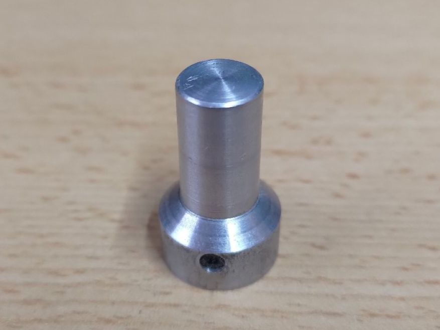 Componenti elettronici: Aluminium Drehknopf – Usato da Mels venduto da erichstuder