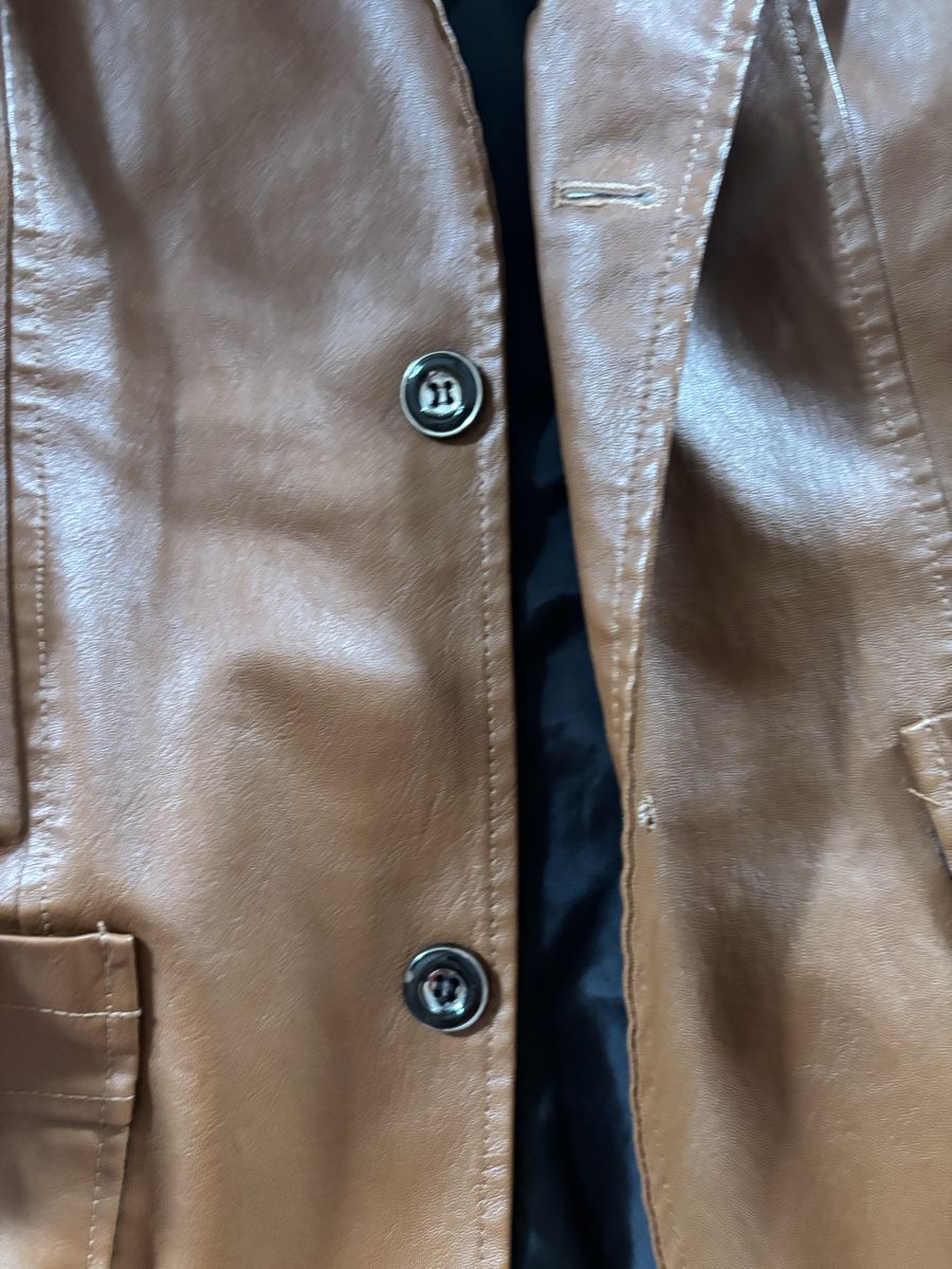 Anzüge: Blazer Kunstleder braun Grösse XL – Neu (gemäss Beschreibung) aus Kirchberg SG von lar_8mw6 2