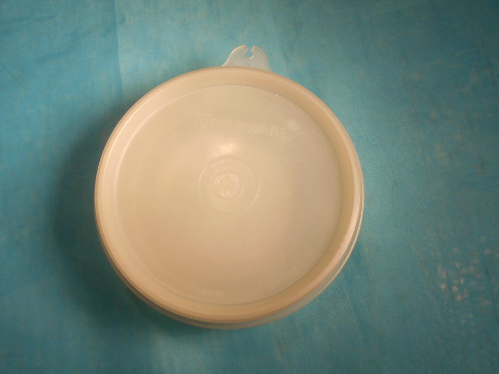 Tupperware Behälter & Ähnliches: Tupperware Behälter, klein, Dm: 11.5cm – Gebraucht aus Bellach von JingleCherry 2