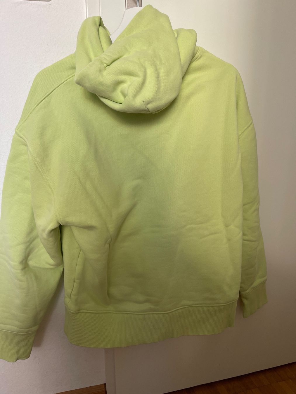 Maglioni & Felpe: Kapuzenpullover Hellgrün von Tommy Jeans Grösse S – Usato da Riehen venduto da rom_2bhm 1