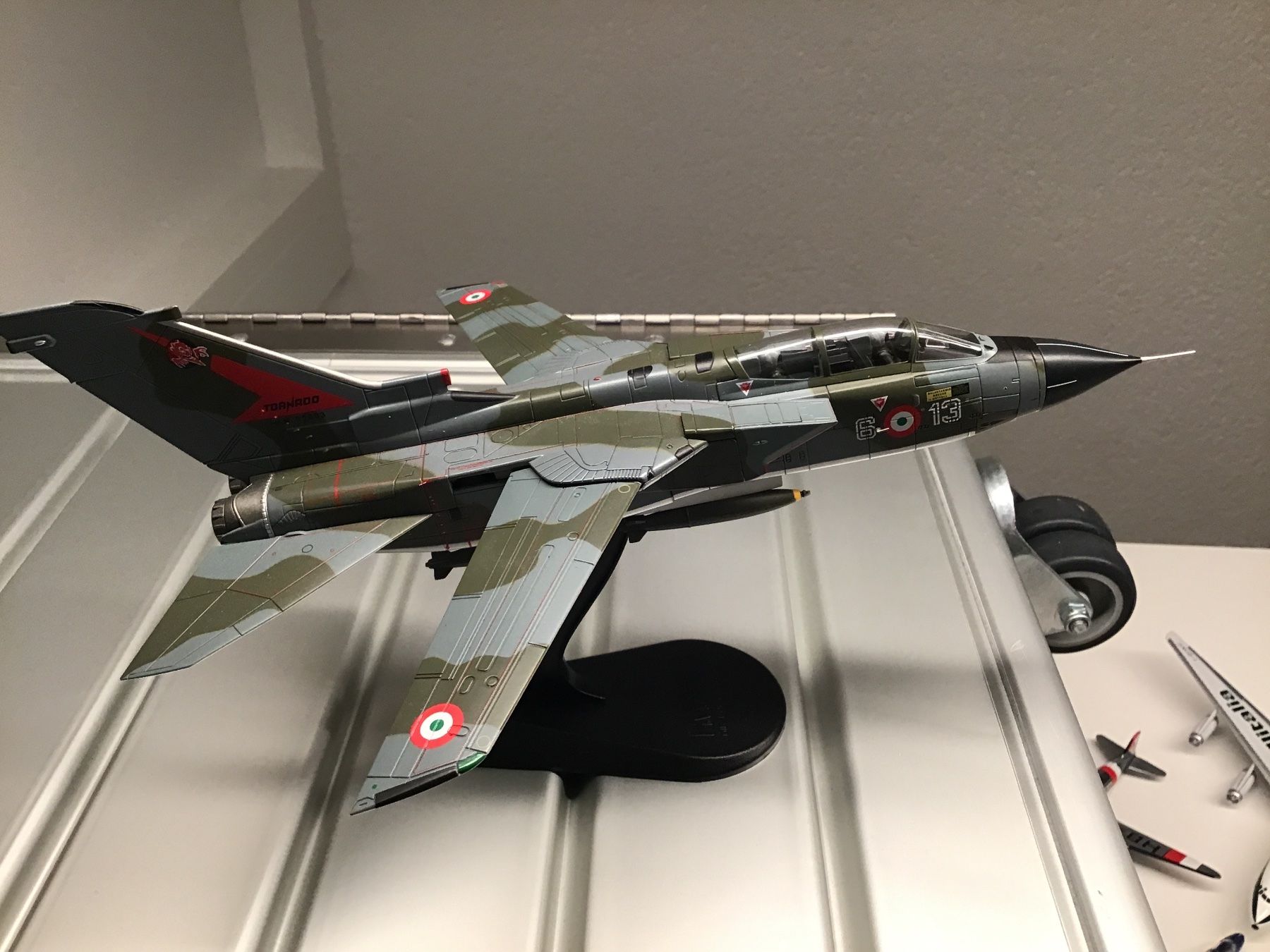 Kit di modellismo & Modellini statici: Modellflugzeug Tornado Ital. Luftwaffe,1:72, Metall – Usato da Männedorf venduto da Spezial-Modelle 1
