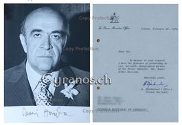 Amir Abbas Hoveyda (1919-1979, hingerichtet) - Autogramm