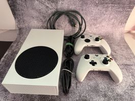 Xbox Series S - Konsole inkl. 2 Controller ab 1.-