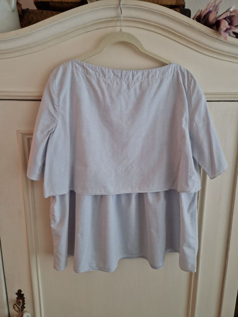 Cos Camicette: COS Bluse mit Volant – Usato da Rütihof venduto da Teddy1985 1