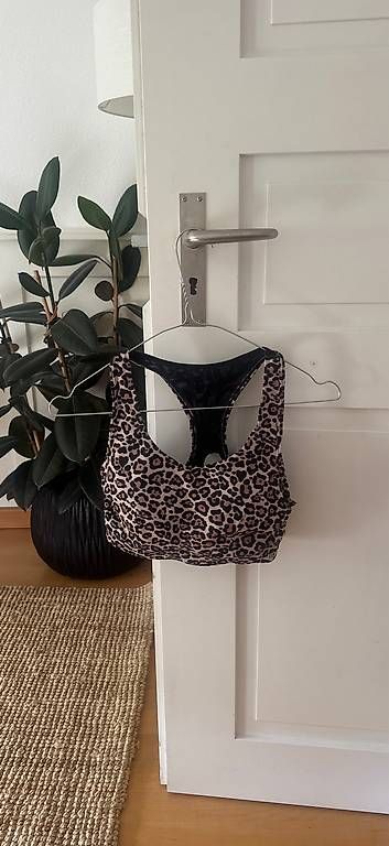 Kleiderpakete: Gymset - Hunkemöller - Grösse M – Gebraucht aus Adliswil von valeria_e 1