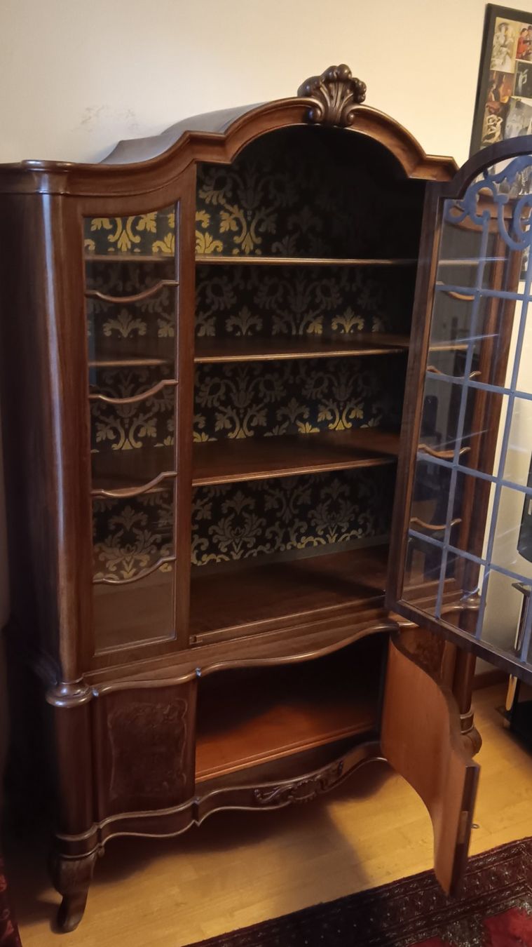 Vetrine: Vitrine im Barock Stil – Usato da Bern venduto da Puffiner28 2
