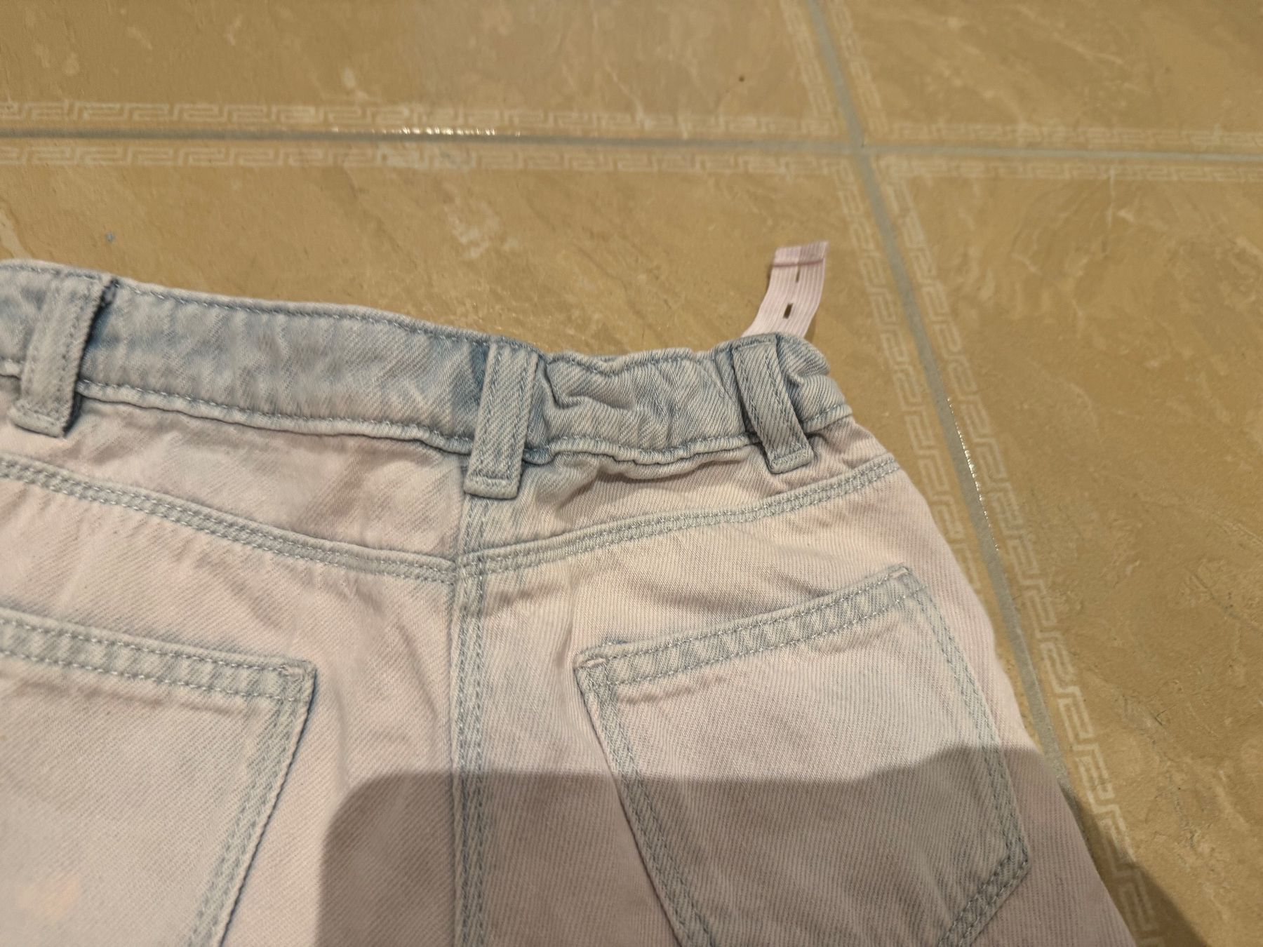 Next Pantaloni: NEXT NWT coolste Shorts, 5J 110 – Nuovo (secondo la descrizione) da Klingnau venduto da Markus14 3