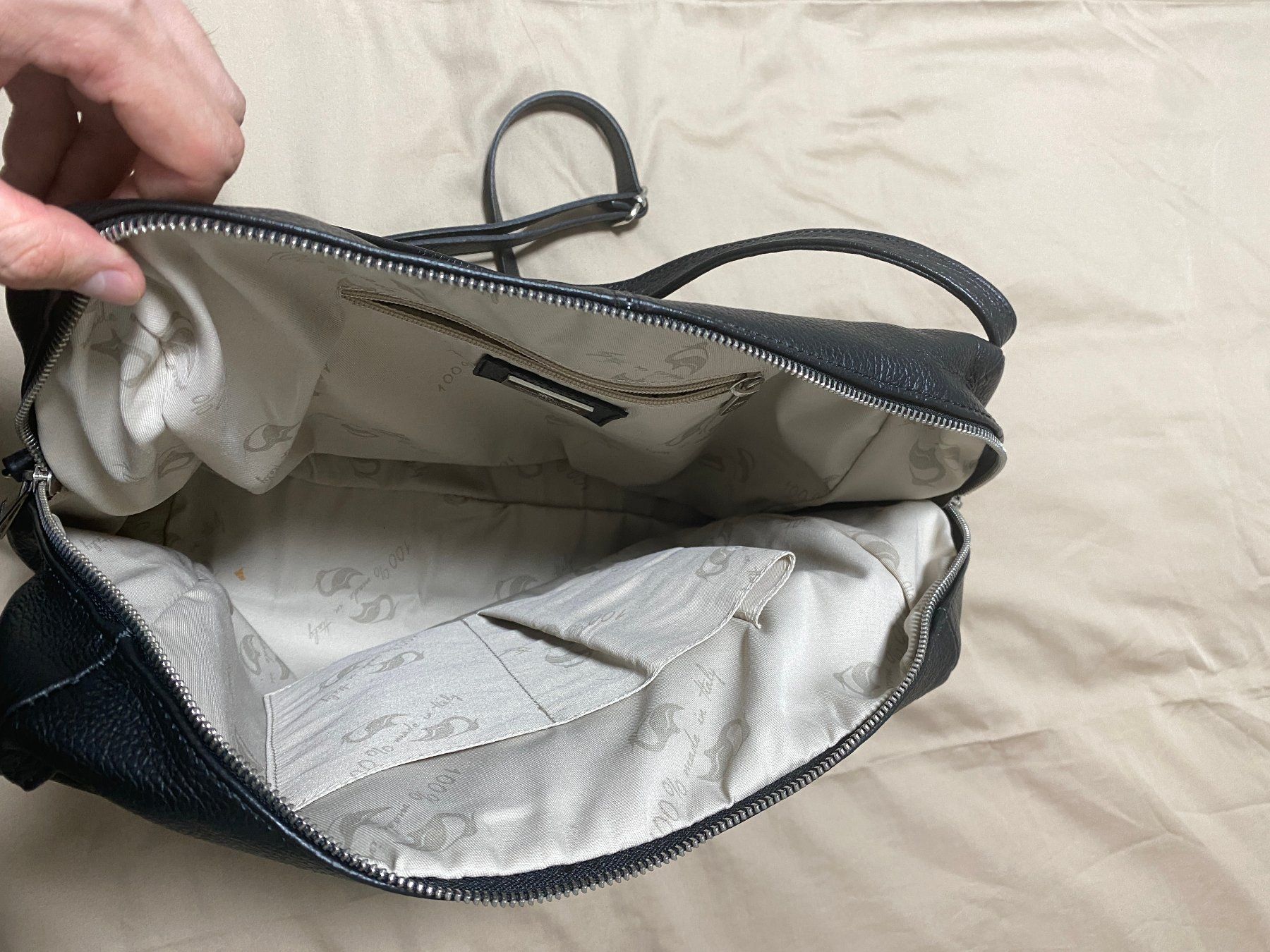 Borse da donna: Charlotte leather handbag – Usato da Vogorno venduto da dlwlsns 6