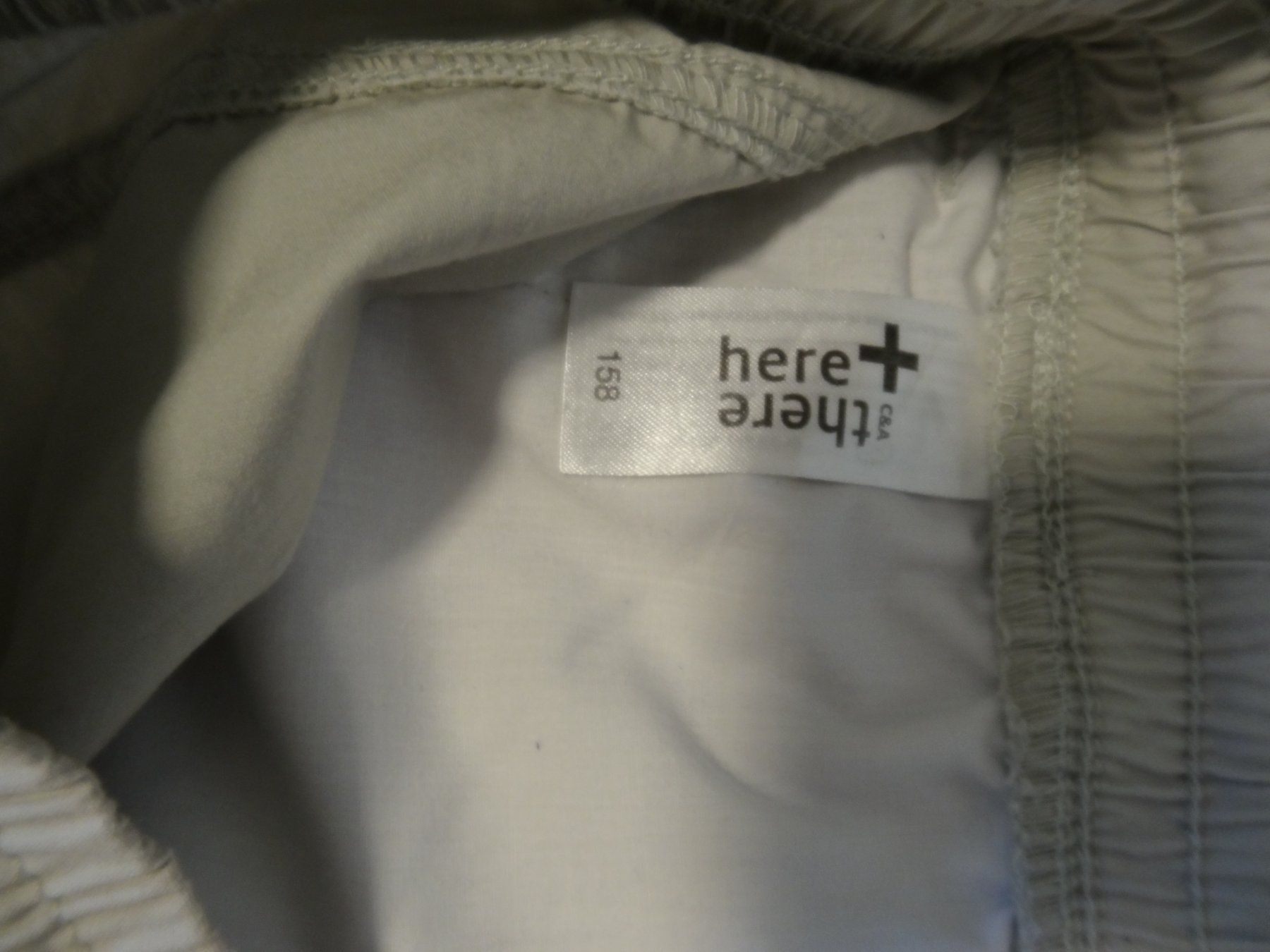 Pantaloni: Leichte Baumwolle Short Gr 158 – Usato da Rekingen AG venduto da nederland1 2