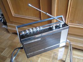 Antiker Grundig Koffer Radio Music Boy 400.