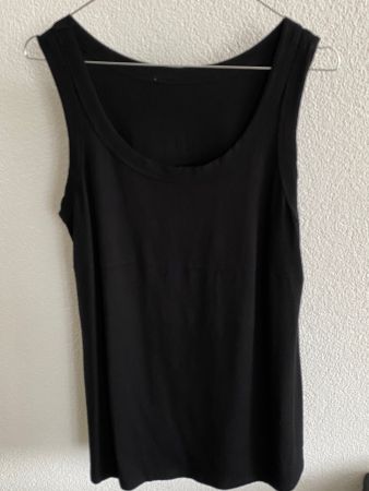 Schwarzes Basic Tank Top, ideal für den Sommer!