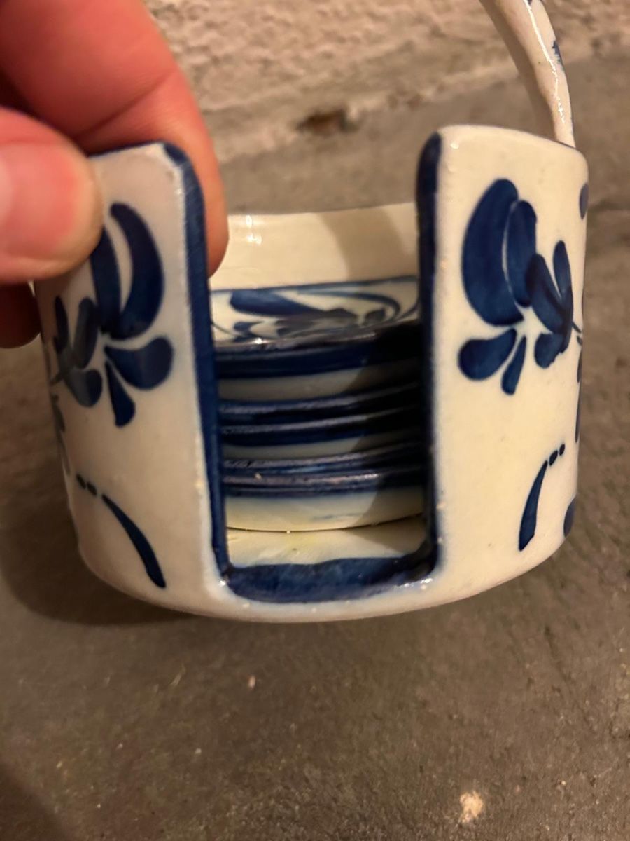 Sottobicchieri: 6er Set Untersetzer Keramik blau weiss mit Korb – Nuovo (secondo la descrizione) da Meilen venduto da sculptur 1