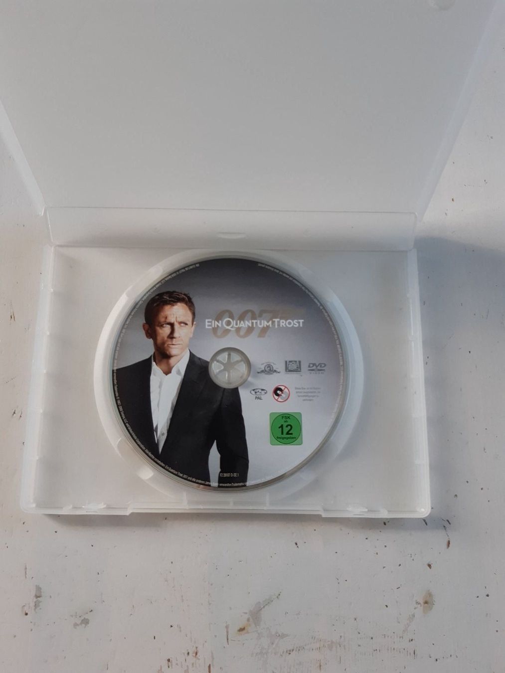 Tutti i DVDs: 007-Ein Quantum Trost DVD – Nuovo (secondo la descrizione) da Beckenried venduto da Havacola