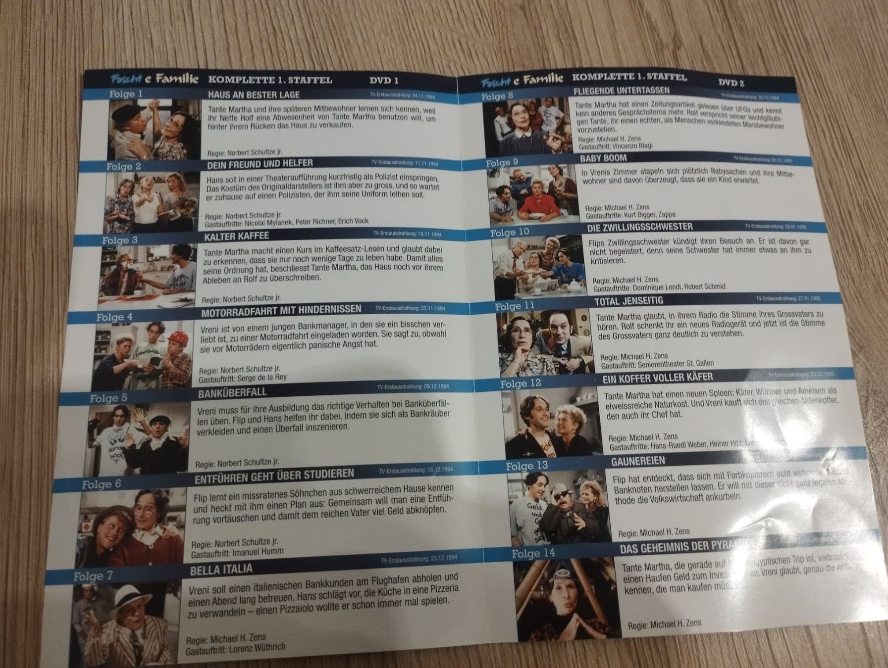 Tutti i DVDs: Fascht e familie Komplette Staffel 1 – Usato da Steffisburg venduto da AutoFiat 3