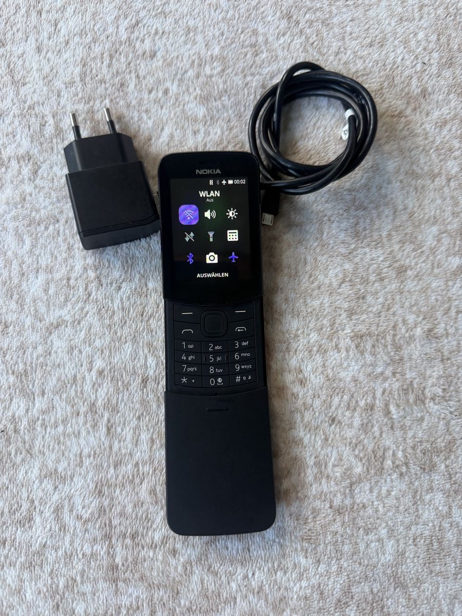Nokia Telefoni cellulari / Smartphones: Nokia 8110 (4G) ink lgerät – Nuovo (secondo la descrizione) da Regensdorf venduto da mex5145 1