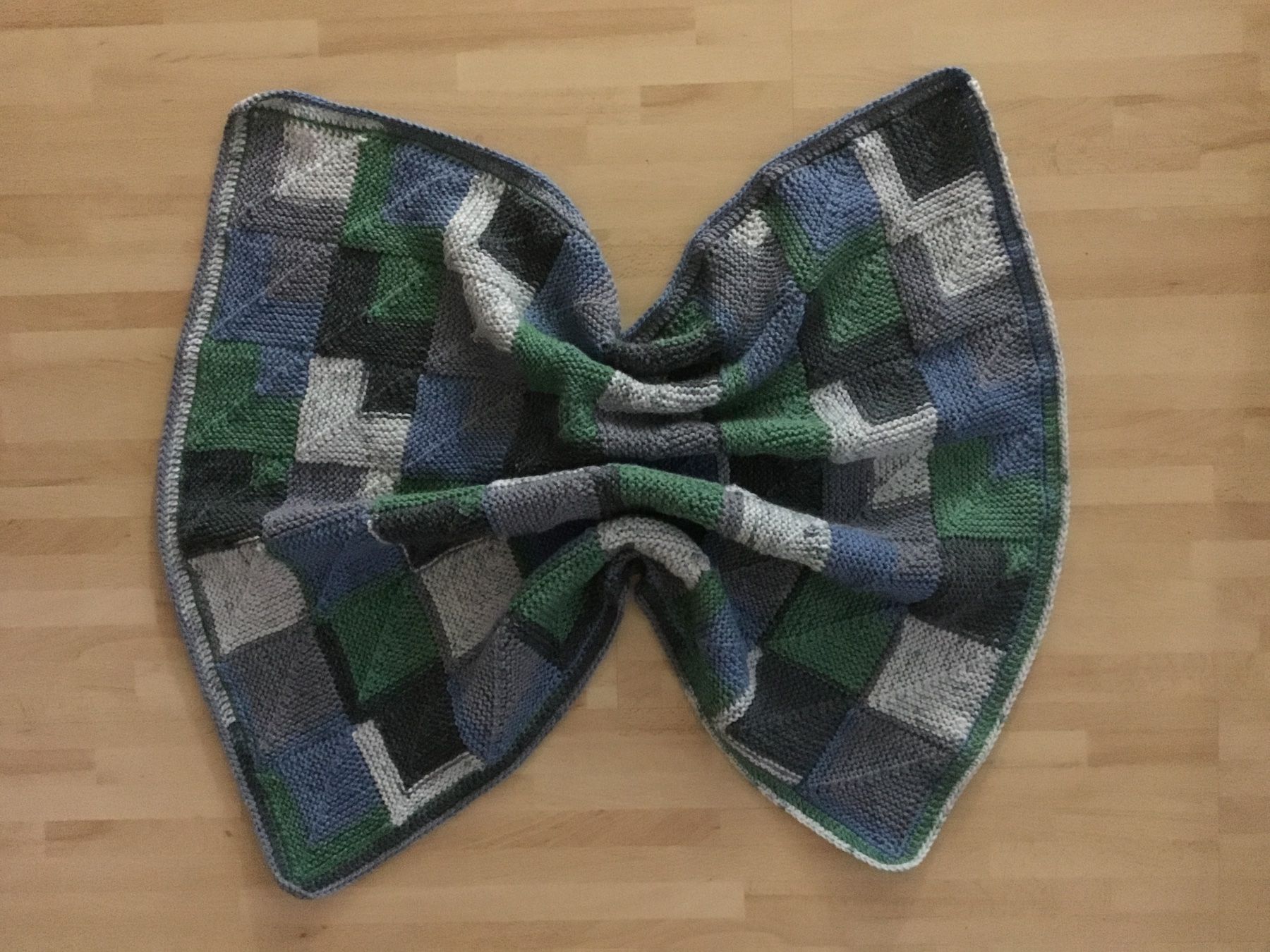Coperte: Babydecke handgestrickt neu! – Nuovo e nell'imballaggio originale da Arch venduto da Hexenbesen17
