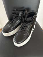 Guess High-Top Sneaker, Zeitloser Style!