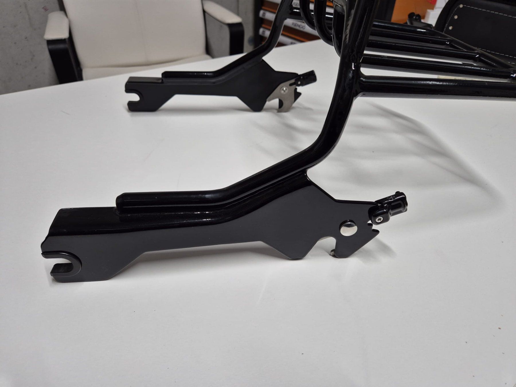 Autres accessoires p. véhicule: Sissibar für Harley Davidson – D'occasion à Holziken par butterfly48 4