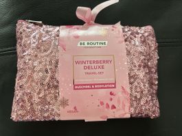 Winterberry Deluxe Travel - Set