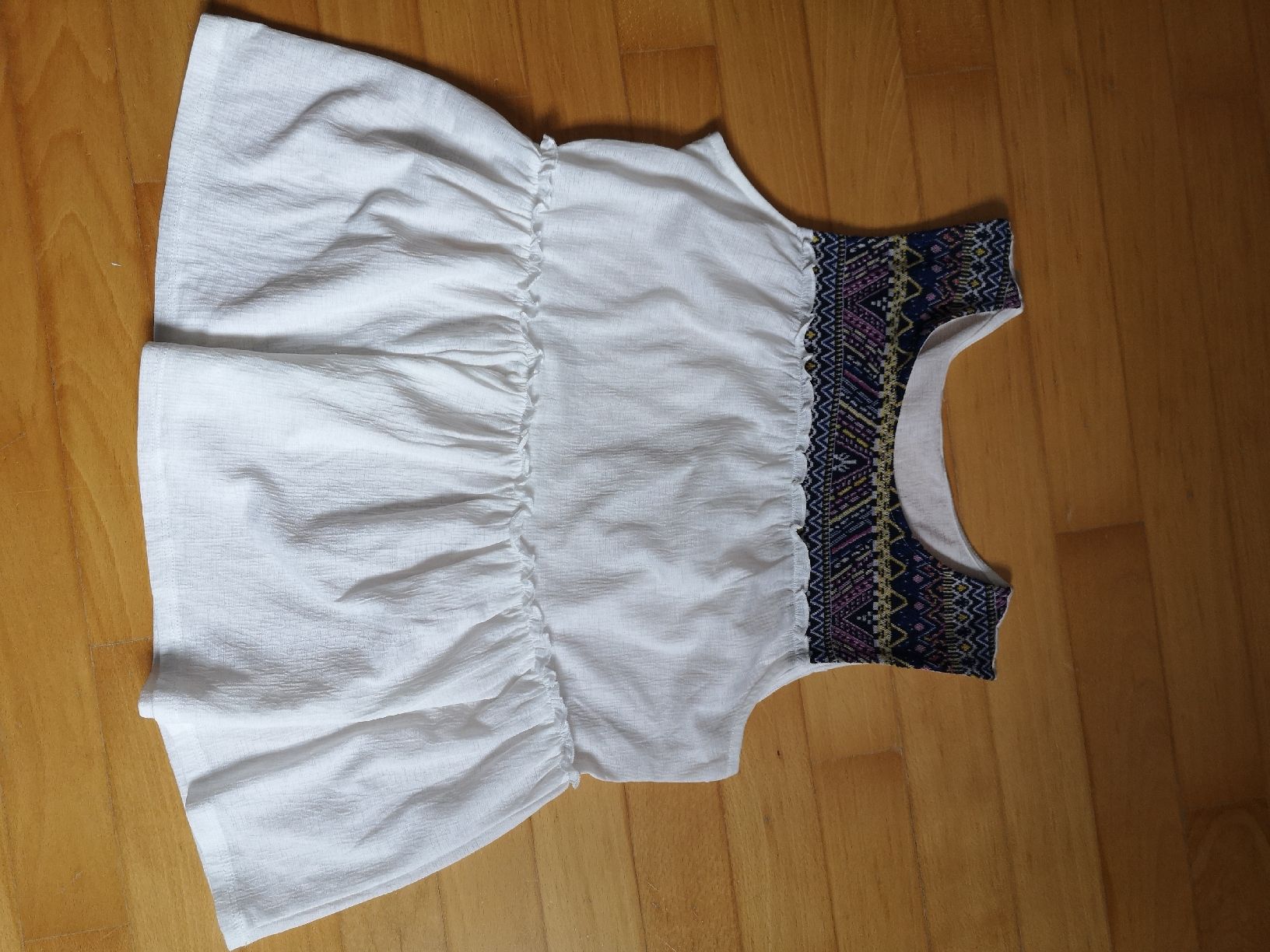 Top: Top – Usato da Sissach venduto da sasocla