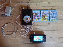 Nintendo Wii U Bundle + GamePad & 8 Spiele