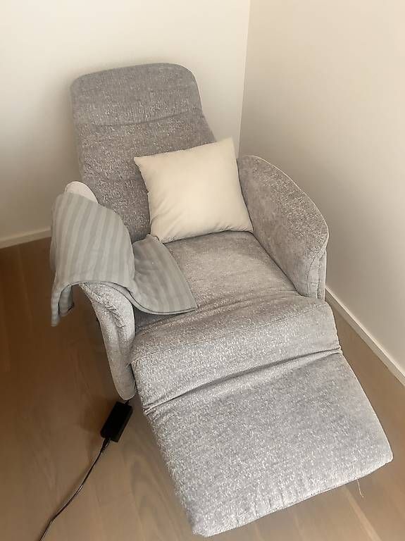 Sessel: poltrona relax  – Gebraucht aus Bioggio von vir_5b6b 2