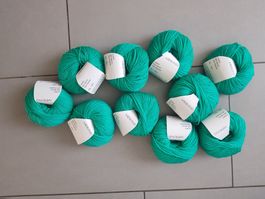 Merino Wolle 90% Merino 10% Polyester 10 Knäuel