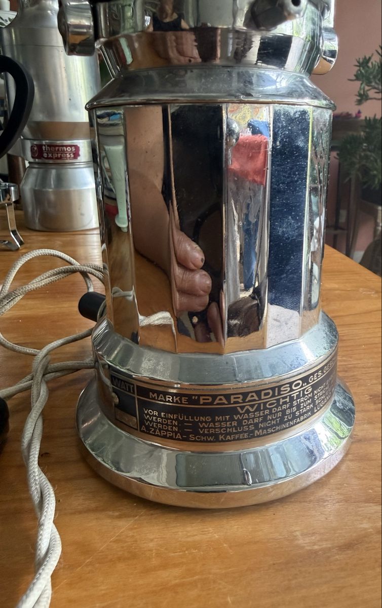 Macchine per caffè & Macchine per espresso: Machine a café ancienne  – Usato da Vésenaz venduto da NORA1325 3