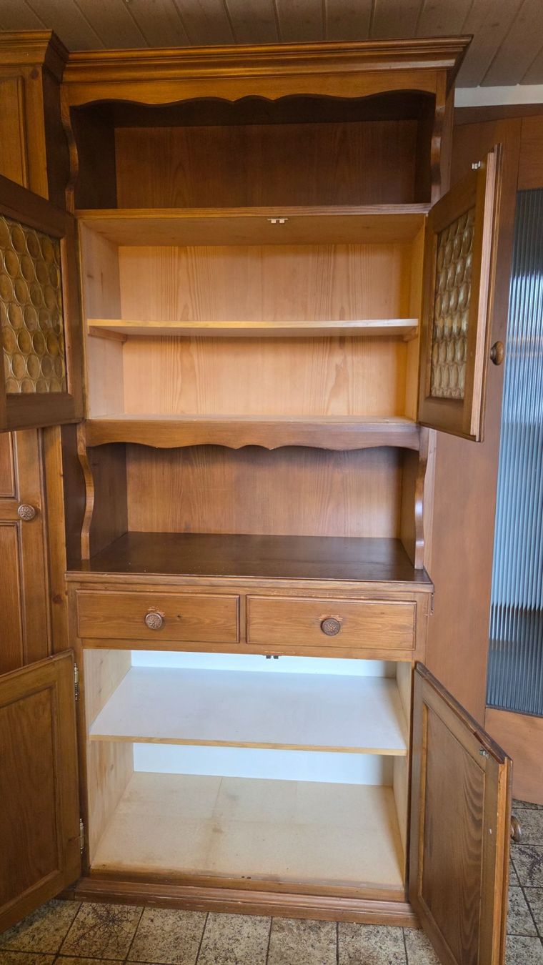 Credenze: Holzbuffet /-Schrank – Usato da Worb venduto da Soan67 2