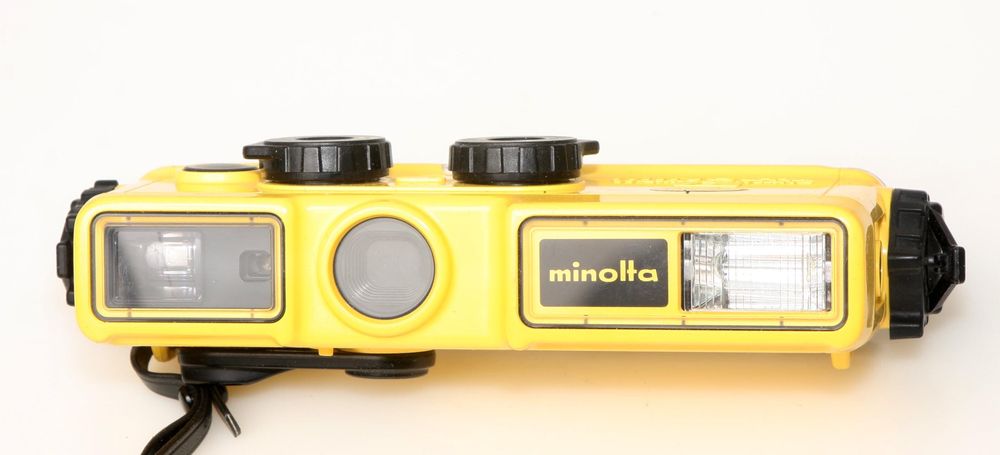 Minolta Weathermatic, une caméra miniature sous-marine