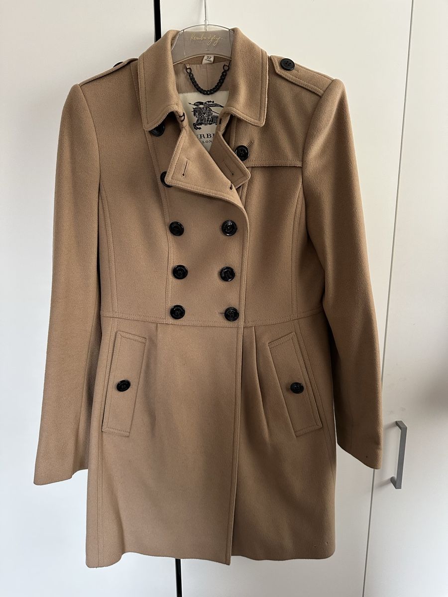 Burberry Mäntel: Burberry Mantel, beige – Gebraucht aus Wallisellen von preloved.fastfashion